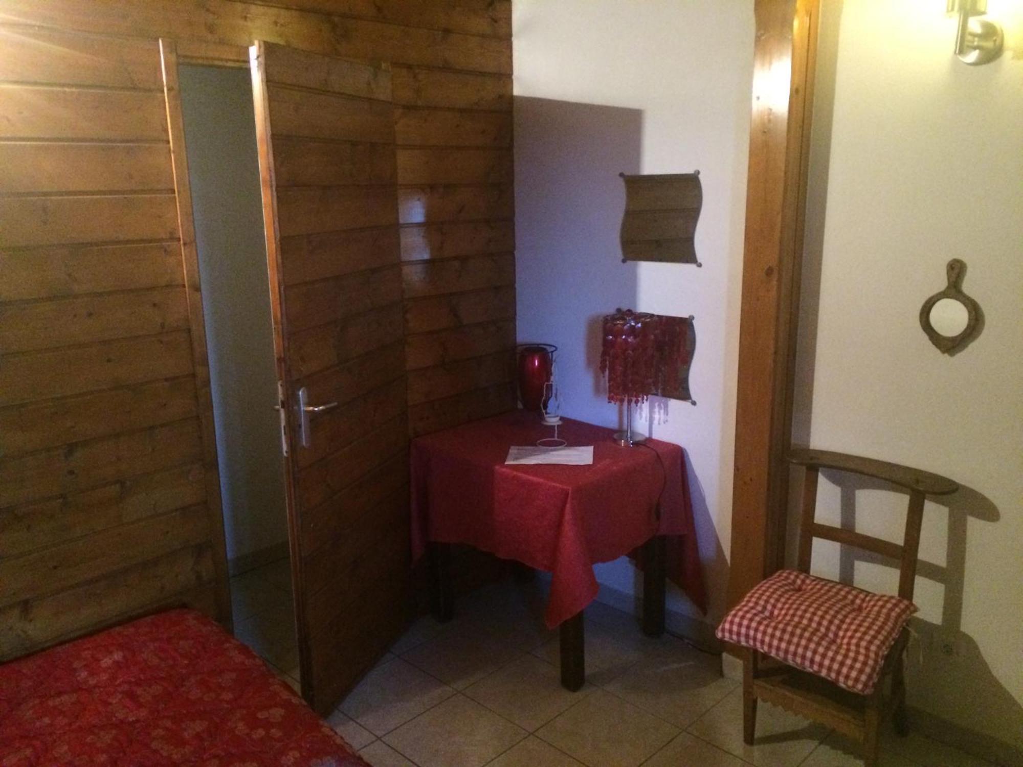 Rugney Chambres D'Hotes Les Templiers الغرفة الصورة
