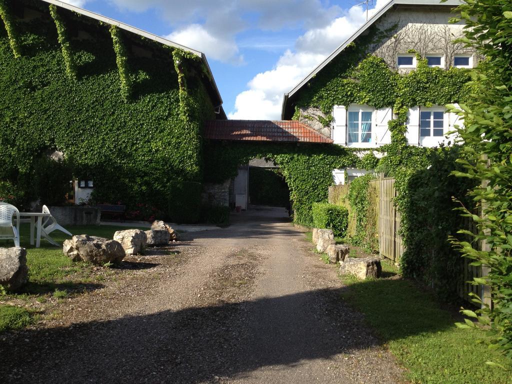 Rugney Chambres D'Hotes Les Templiers المظهر الخارجي الصورة