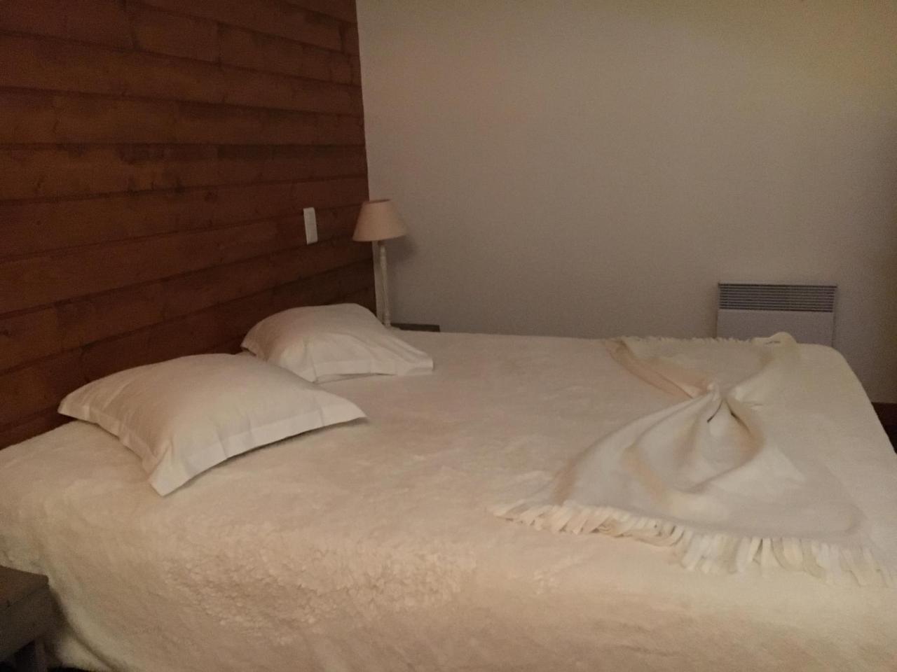 Rugney Chambres D'Hotes Les Templiers المظهر الخارجي الصورة
