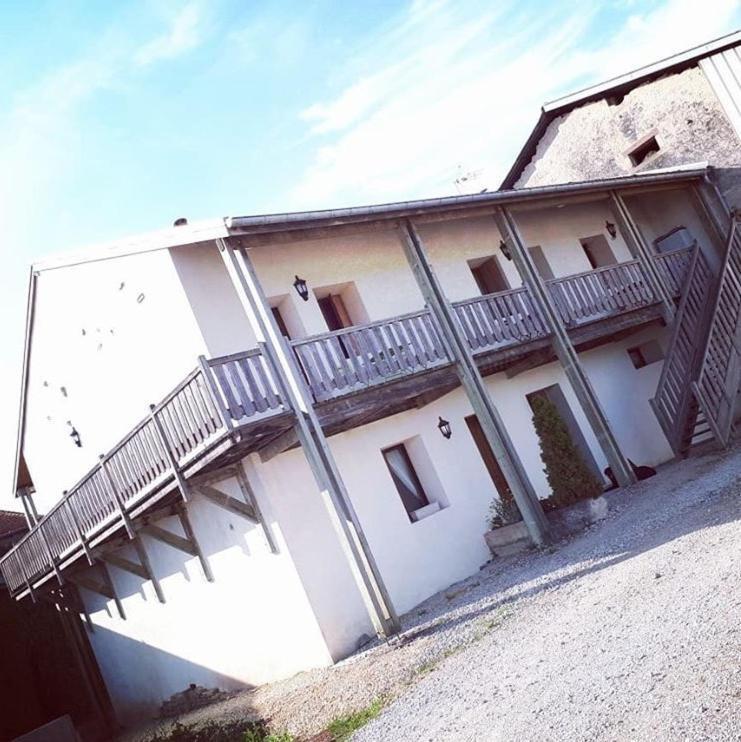 Rugney Chambres D'Hotes Les Templiers المظهر الخارجي الصورة